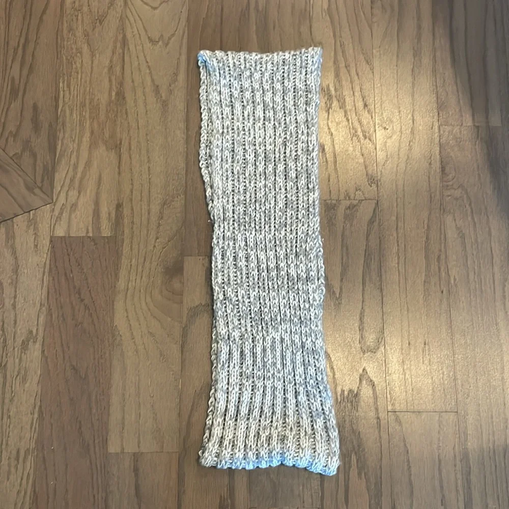 LOFT grey white